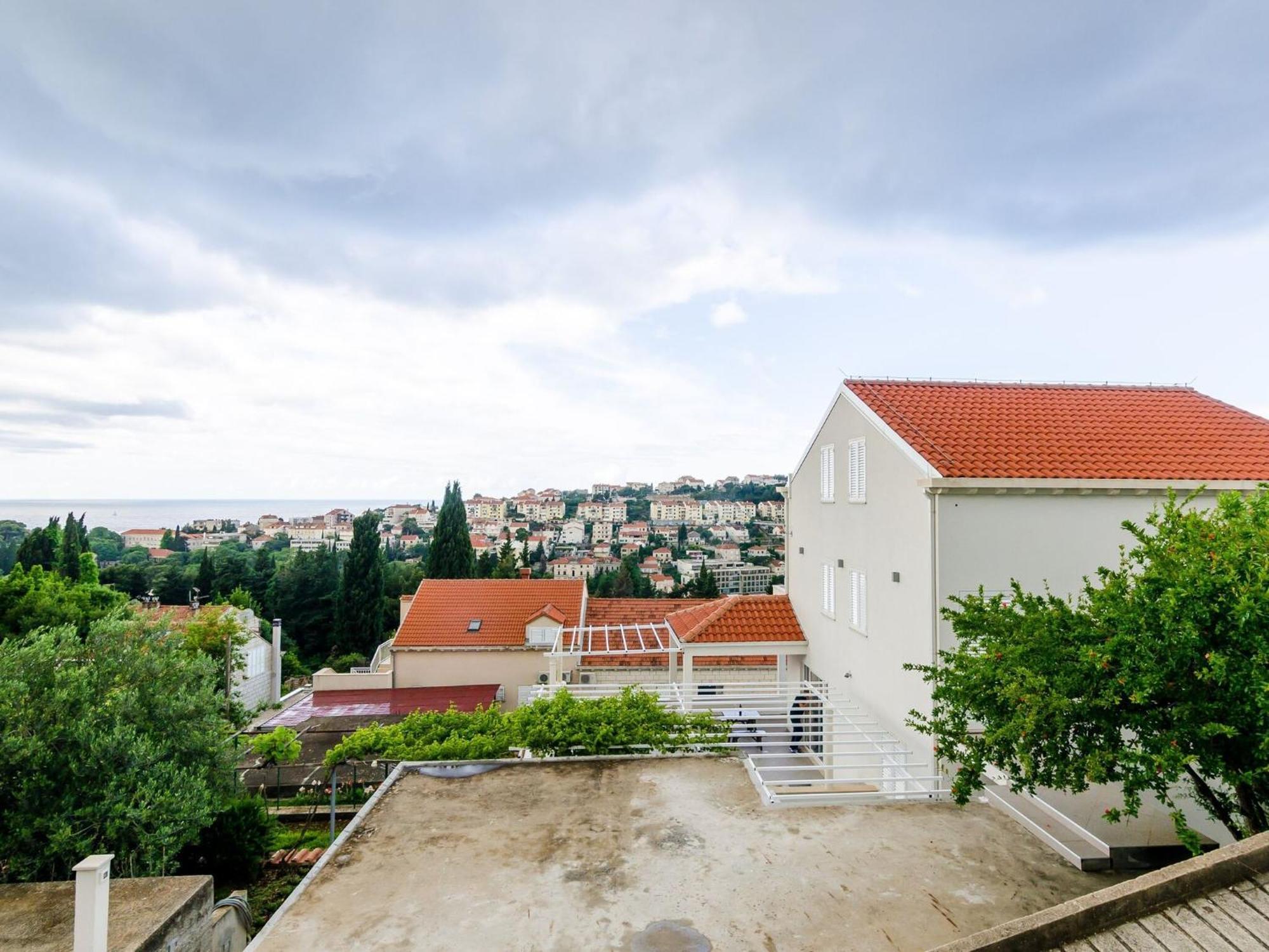 Miracle Apartments - Comfort Studio Apartment With Terrace And City View Dubrovnik Exterior photo